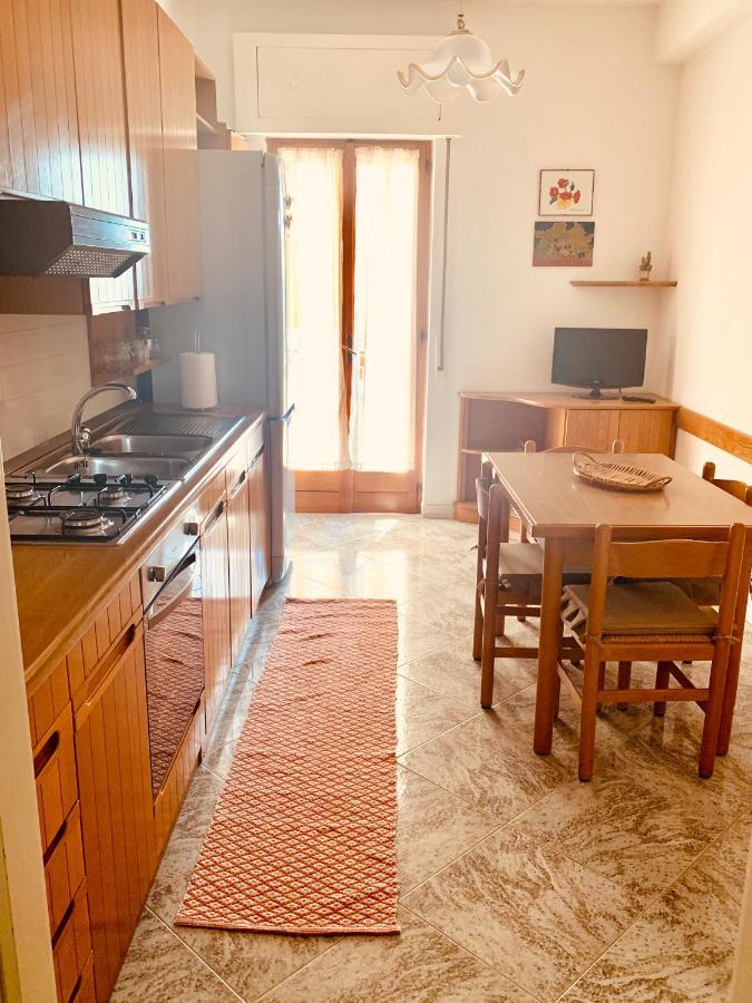 Via Solaro, Appartamento In Pieno Centro Formia Eksteriør billede